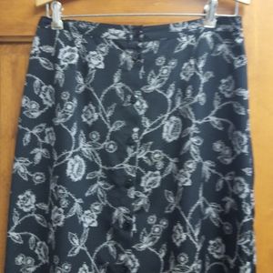 Wonderful silky feel skirt.